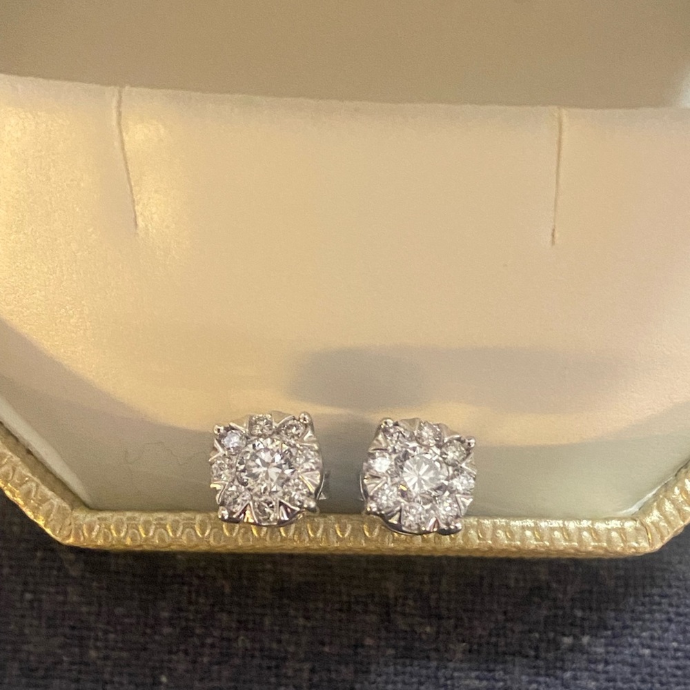 Diamond earrings